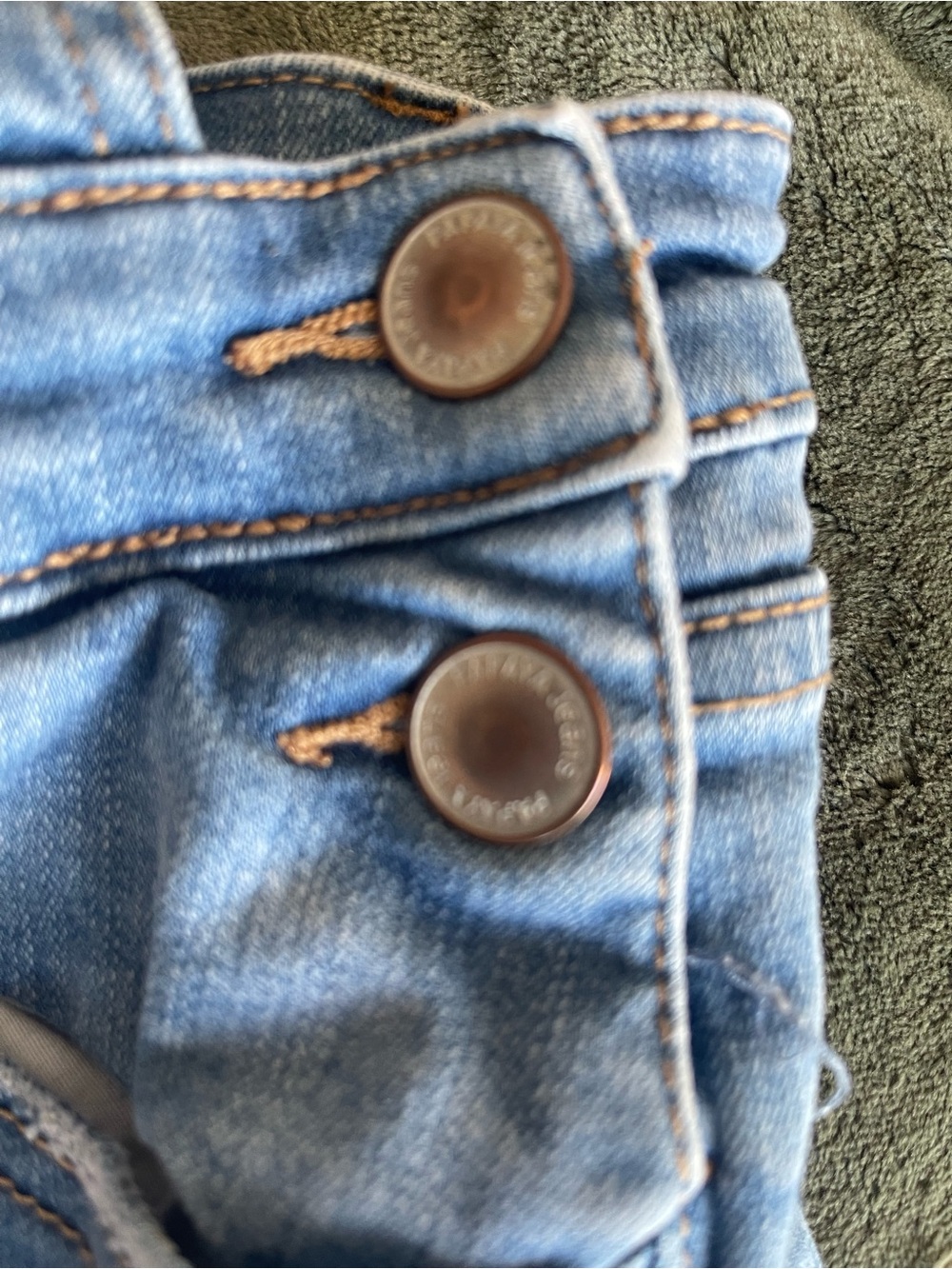 Denim Shortalls - distressed-Indie revival - Picture 3 of 6